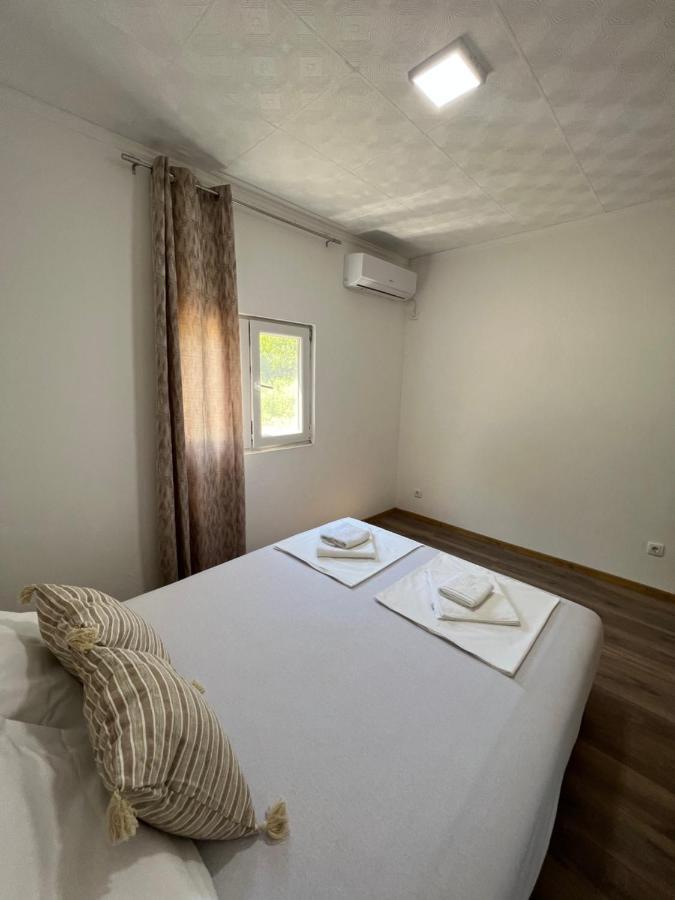 Hidden Villa Apartments โกตอร์ ภายนอก รูปภาพ