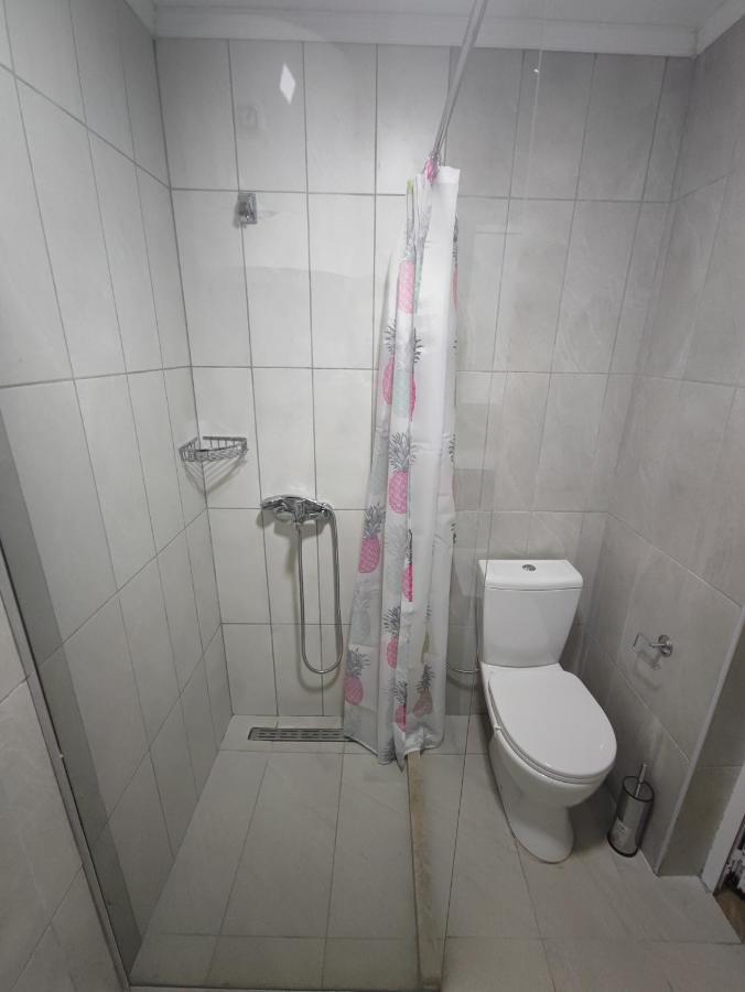 Hidden Villa Apartments โกตอร์ ภายนอก รูปภาพ